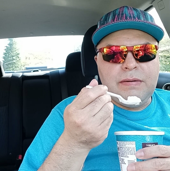 Meet your Posher, Oraldo - Picture 6 of 12